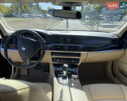 Черный БМВ 5 Серия, объемом двигателя 2 л и пробегом 210 тыс. км за 13400 $, фото 7 на Automoto.ua
