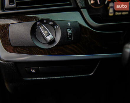 Чорний БМВ 5 Серія, об'ємом двигуна 3 л та пробігом 233 тис. км за 19600 $, фото 62 на Automoto.ua