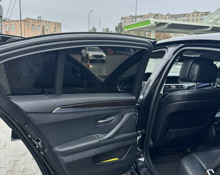 БМВ 5 Серия 2013 в Белой Церкве на Automoto.ua Черный БМВ 5 Серия, объемом двигателя 2 л и пробегом 280 тыс. км за 12400 $, фото 14 на Automoto.ua