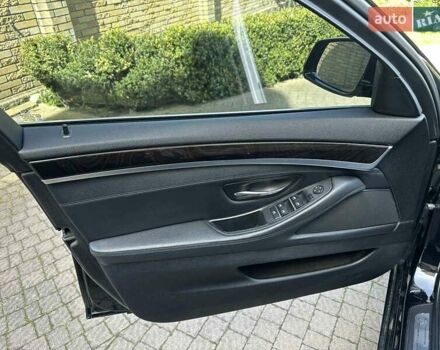 Чорний БМВ 5 Серія, об'ємом двигуна 2 л та пробігом 220 тис. км за 19750 $, фото 7 на Automoto.ua