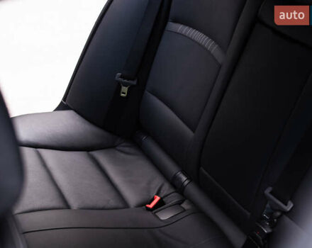 Чорний БМВ 5 Серія, об'ємом двигуна 3 л та пробігом 218 тис. км за 23500 $, фото 13 на Automoto.ua