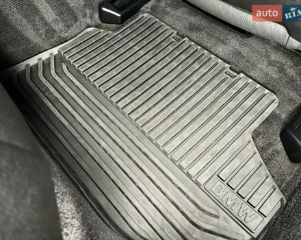 Чорний БМВ 5 Серія, об'ємом двигуна 2 л та пробігом 264 тис. км за 13999 $, фото 147 на Automoto.ua