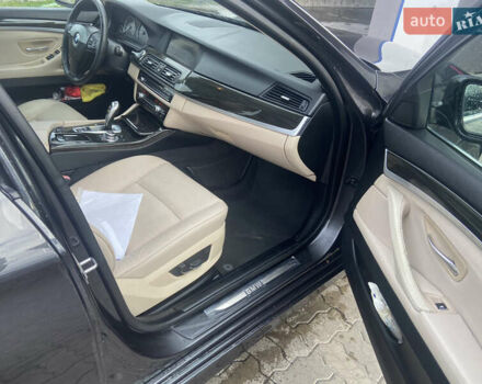 БМВ 5 Серия 2013 в Владимир-Волынский на Automoto.ua Черный БМВ 5 Серия, объемом двигателя 2 л и пробегом 236 тыс. км за 9950 $, фото 15 на Automoto.ua