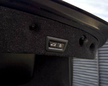 Черный БМВ 5 Серия, объемом двигателя 2 л и пробегом 207 тыс. км за 16999 $, фото 12 на Automoto.ua