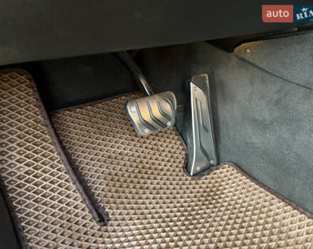 Чорний БМВ 5 Серія, об'ємом двигуна 2 л та пробігом 211 тис. км за 16500 $, фото 27 на Automoto.ua