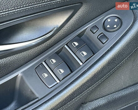 Черный БМВ 5 Серия, объемом двигателя 3 л и пробегом 177 тыс. км за 17999 $, фото 12 на Automoto.ua