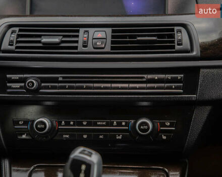 Чорний БМВ 5 Серія, об'ємом двигуна 3 л та пробігом 233 тис. км за 19600 $, фото 55 на Automoto.ua