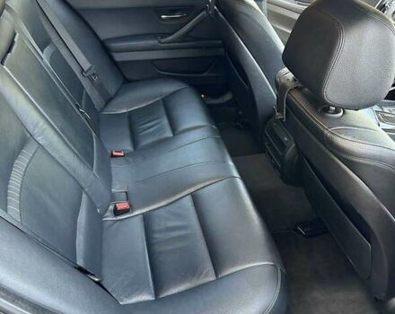 Чорний БМВ 5 Серія, об'ємом двигуна 2 л та пробігом 220 тис. км за 19750 $, фото 11 на Automoto.ua