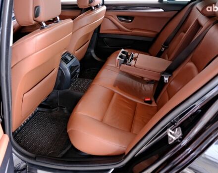 Черный БМВ 5 Серия, объемом двигателя 2 л и пробегом 187 тыс. км за 11900 $, фото 7 на Automoto.ua