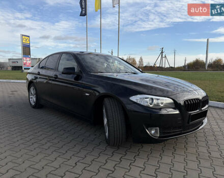 Чорний БМВ 5 Серія, об'ємом двигуна 2 л та пробігом 211 тис. км за 16500 $, фото 5 на Automoto.ua