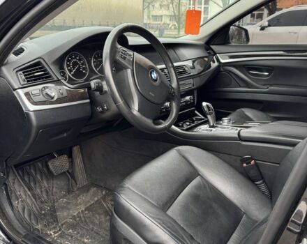 Чорний БМВ 5 Серія, об'ємом двигуна 3 л та пробігом 251 тис. км за 15000 $, фото 8 на Automoto.ua