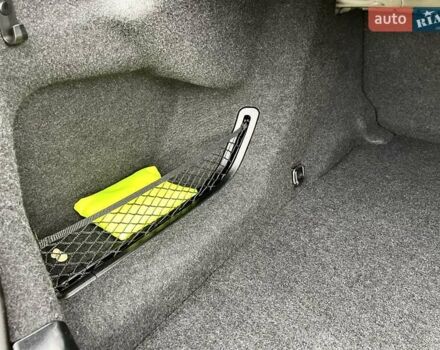 Чорний БМВ 5 Серія, об'ємом двигуна 2 л та пробігом 264 тис. км за 13999 $, фото 168 на Automoto.ua