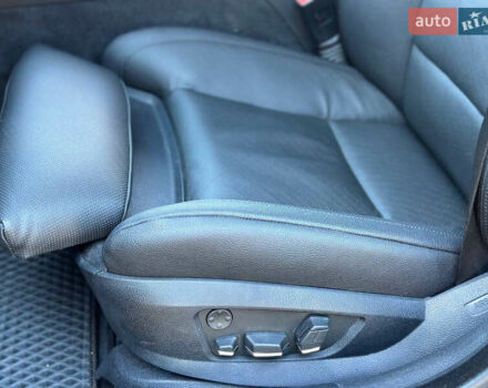 БМВ 5 Серия 2013 в Днепре (Днепропетровске) на Automoto.ua Черный БМВ 5 Серия, объемом двигателя 4.4 л и пробегом 115 тыс. км за 17999 $, фото 10 на Automoto.ua