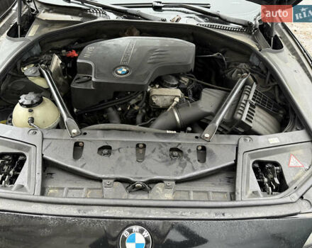 Черный БМВ 5 Серия, объемом двигателя 2 л и пробегом 250 тыс. км за 8500 $, фото 4 на Automoto.ua