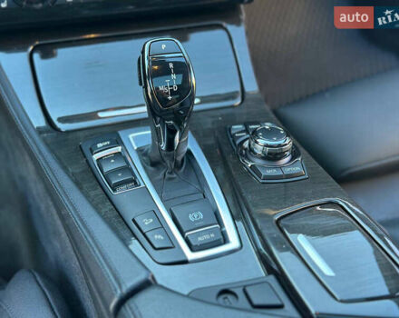 БМВ 5 Серия 2013 в Днепре (Днепропетровске) на Automoto.ua Черный БМВ 5 Серия, объемом двигателя 4.4 л и пробегом 115 тыс. км за 17999 $, фото 22 на Automoto.ua