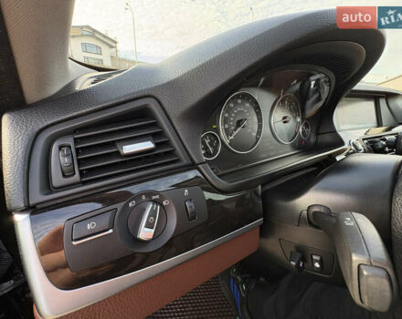 Чорний БМВ 5 Серія, об'ємом двигуна 2 л та пробігом 211 тис. км за 16500 $, фото 58 на Automoto.ua