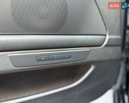 Черный БМВ 5 Серия, объемом двигателя 2.99 л и пробегом 155 тыс. км за 20490 $, фото 18 на Automoto.ua