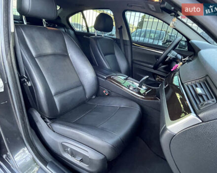 Черный БМВ 5 Серия, объемом двигателя 3 л и пробегом 177 тыс. км за 17999 $, фото 18 на Automoto.ua