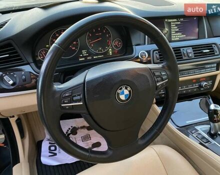 Чорний БМВ 5 Серія, об'ємом двигуна 3 л та пробігом 208 тис. км за 15600 $, фото 13 на Automoto.ua