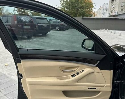 Черный БМВ 5 Серия, объемом двигателя 3 л и пробегом 200 тыс. км за 15999 $, фото 17 на Automoto.ua