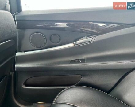 Чорний БМВ 5 Серія, об'ємом двигуна 3 л та пробігом 227 тис. км за 19290 $, фото 33 на Automoto.ua