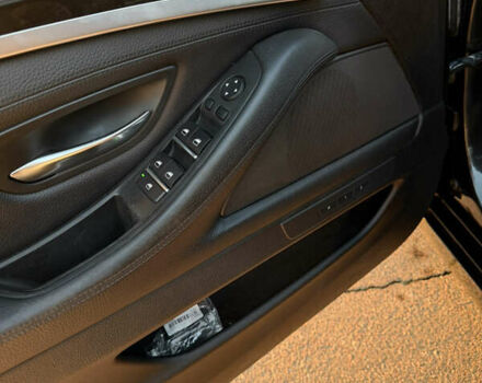 Черный БМВ 5 Серия, объемом двигателя 3 л и пробегом 228 тыс. км за 22500 $, фото 18 на Automoto.ua