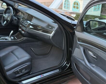 Чорний БМВ 5 Серія, об'ємом двигуна 2 л та пробігом 200 тис. км за 15999 $, фото 14 на Automoto.ua