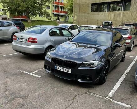 Чорний БМВ 5 Серія, об'ємом двигуна 3 л та пробігом 107 тис. км за 25500 $, фото 14 на Automoto.ua