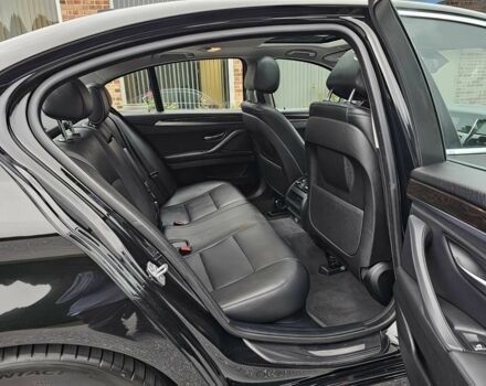 Чорний БМВ 5 Серія, об'ємом двигуна 3 л та пробігом 81 тис. км за 4500 $, фото 12 на Automoto.ua