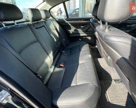 БМВ 5 Серия 2014 в Киеве на Automoto.ua Черный БМВ 5 Серия, объемом двигателя 2.98 л и пробегом 107 тыс. км за 18490 $, фото 10 на Automoto.ua