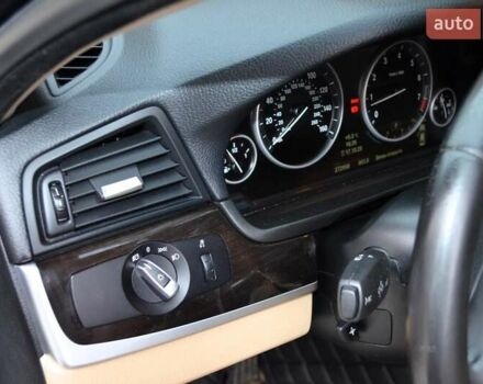 Чорний БМВ 5 Серія, об'ємом двигуна 2 л та пробігом 273 тис. км за 13952 $, фото 25 на Automoto.ua