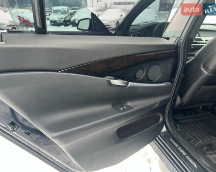 Чорний БМВ 5 Серія, об'ємом двигуна 3 л та пробігом 227 тис. км за 19290 $, фото 30 на Automoto.ua