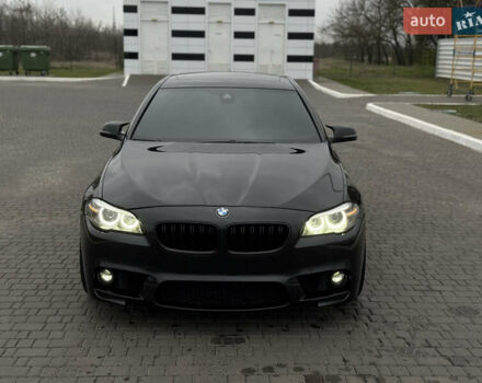 Черный БМВ 5 Серия, объемом двигателя 3 л и пробегом 174 тыс. км за 19000 $, фото 5 на Automoto.ua