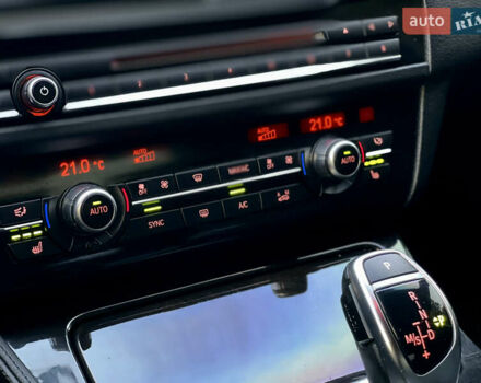 Чорний БМВ 5 Серія, об'ємом двигуна 2.98 л та пробігом 196 тис. км за 18500 $, фото 64 на Automoto.ua