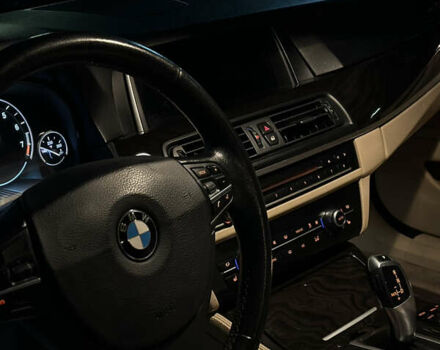 Чорний БМВ 5 Серія, об'ємом двигуна 2 л та пробігом 257 тис. км за 13300 $, фото 15 на Automoto.ua