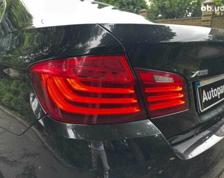 Чорний БМВ 5 Серія, об'ємом двигуна 2 л та пробігом 331 тис. км за 19490 $, фото 7 на Automoto.ua
