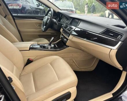 Чорний БМВ 5 Серія, об'ємом двигуна 3 л та пробігом 200 тис. км за 14500 $, фото 26 на Automoto.ua