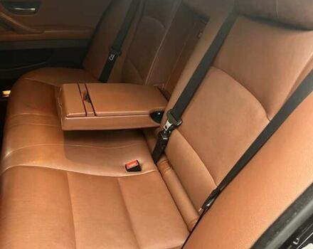 Черный БМВ 5 Серия, объемом двигателя 3 л и пробегом 186 тыс. км за 15900 $, фото 9 на Automoto.ua