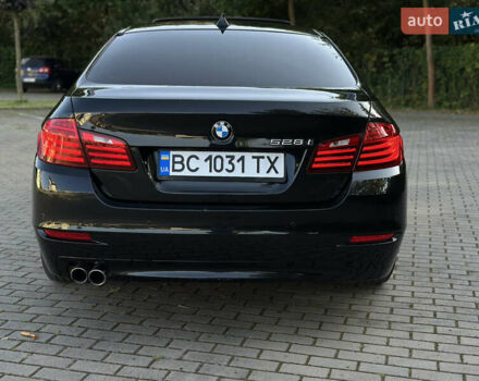 Чорний БМВ 5 Серія, об'ємом двигуна 2 л та пробігом 176 тис. км за 13700 $, фото 6 на Automoto.ua