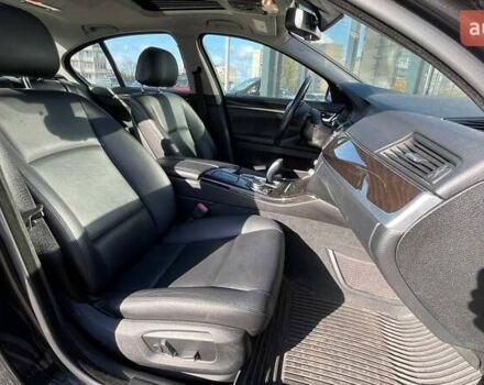 БМВ 5 Серия 2014 в Киеве на Automoto.ua Черный БМВ 5 Серия, объемом двигателя 2.98 л и пробегом 107 тыс. км за 18490 $, фото 11 на Automoto.ua