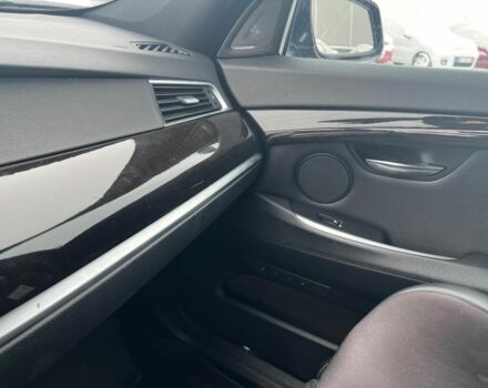 Чорний БМВ 5 Серія, об'ємом двигуна 3 л та пробігом 227 тис. км за 19290 $, фото 26 на Automoto.ua