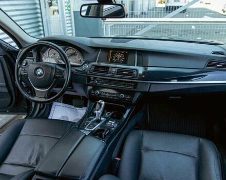 Черный БМВ 5 Серия, объемом двигателя 3 л и пробегом 250 тыс. км за 13000 $, фото 6 на Automoto.ua