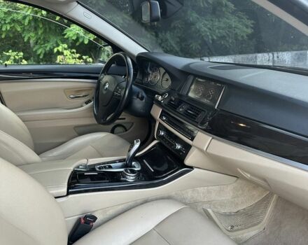 Чорний БМВ 5 Серія, об'ємом двигуна 2 л та пробігом 220 тис. км за 13399 $, фото 9 на Automoto.ua