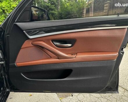 Чорний БМВ 5 Серія, об'ємом двигуна 2 л та пробігом 331 тис. км за 19490 $, фото 24 на Automoto.ua