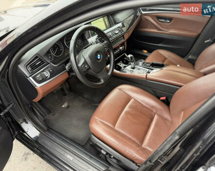 Чорний БМВ 5 Серія, об'ємом двигуна 2 л та пробігом 330 тис. км за 16000 $, фото 5 на Automoto.ua