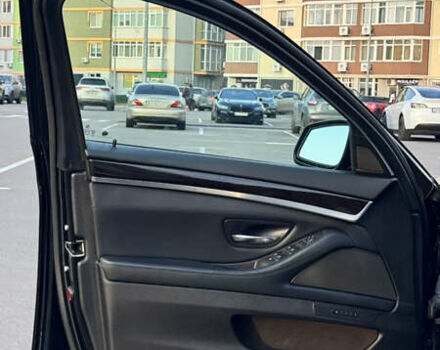 Черный БМВ 5 Серия, объемом двигателя 2 л и пробегом 215 тыс. км за 14800 $, фото 18 на Automoto.ua