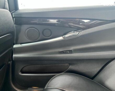 Чорний БМВ 5 Серія, об'ємом двигуна 3 л та пробігом 227 тис. км за 19290 $, фото 32 на Automoto.ua