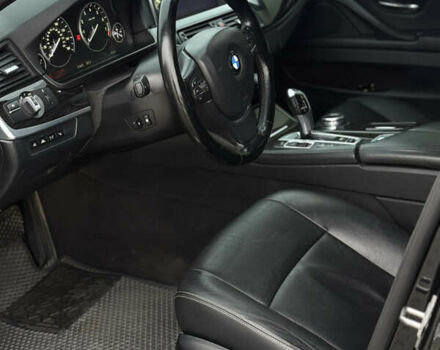 Черный БМВ 5 Серия, объемом двигателя 3 л и пробегом 174 тыс. км за 19000 $, фото 19 на Automoto.ua