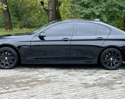БМВ 5 Серия 2014 в Черновцах на Automoto.ua Черный БМВ 5 Серия, объемом двигателя 3 л и пробегом 280 тыс. км за 15500 $, фото 4 на Automoto.ua