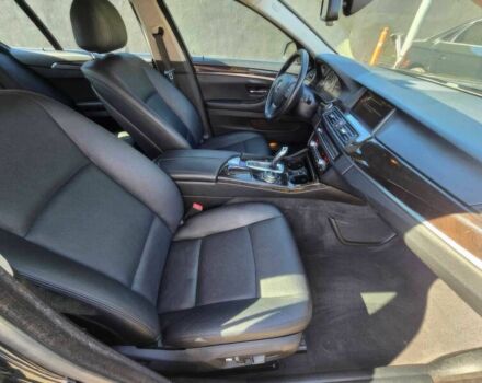 Чорний БМВ 5 Серія, об'ємом двигуна 2 л та пробігом 78 тис. км за 11000 $, фото 7 на Automoto.ua